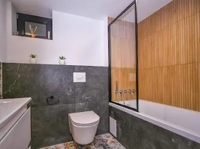 Villa Nini House Dunajek *