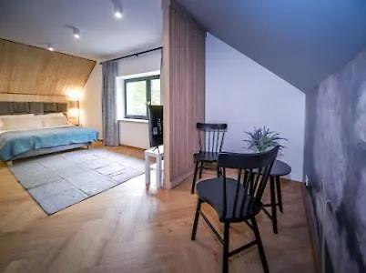 Nini House Dunajek Villa *